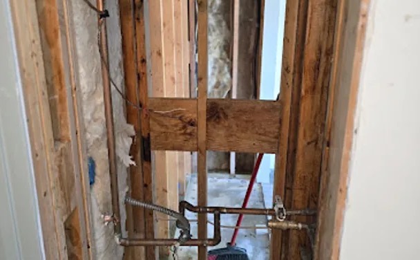 Frozen Pipe Water Removal in Orem, UT